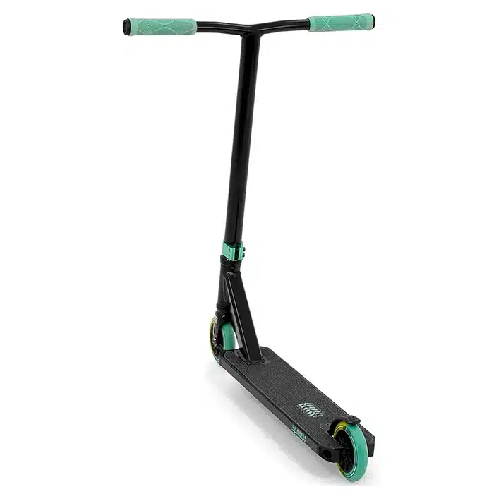 Трюковой самокат Slamm Classic Mini Pro black-green Трюковой самокат Slamm Classic Mini Pro black-green